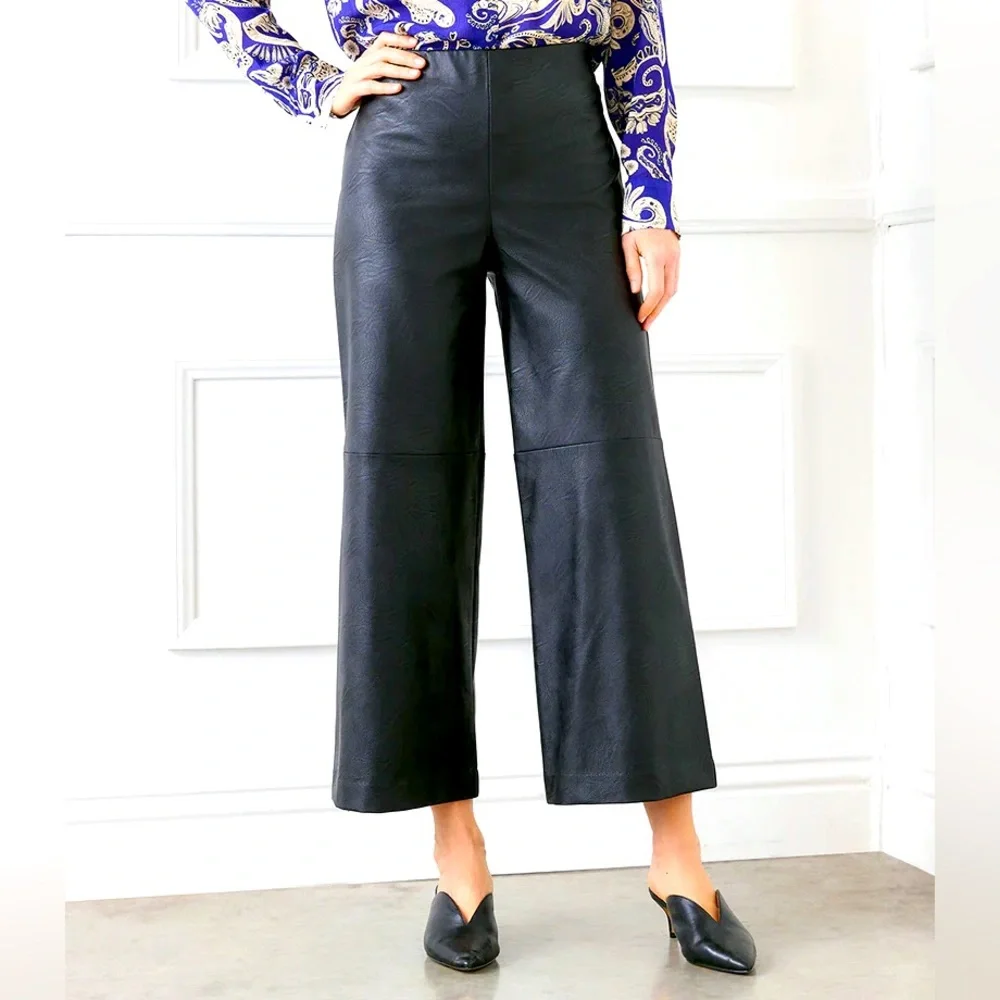Karen Kane Faux Leather Crop Wide Leg Pants Black Size Small NWT - Picture 1 of 7
